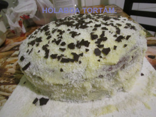 HÓLABDA TORTÁM!